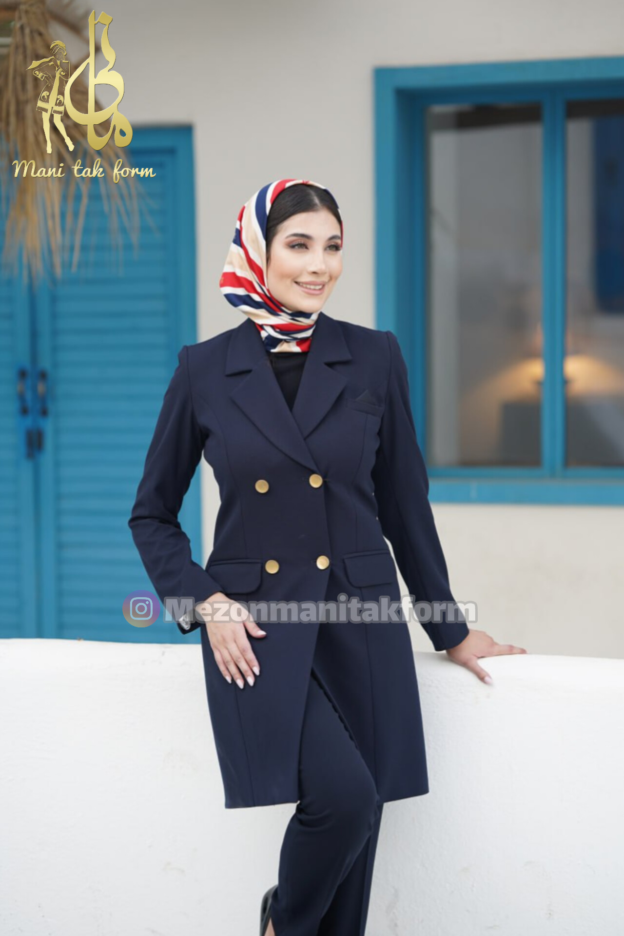    مانتو شلوار اداری مدل تینا کد 4031 پارچه نخی بزیاق ترک. رنگبندی : مشکی و سورمه ای. آبی. نوک مدادی رنگ دلخواه سایزبندی 36 - 46  قد مانتو : 90 در تمام سایزها در صورت سفارش عمده و تیراژ آماده میشود  